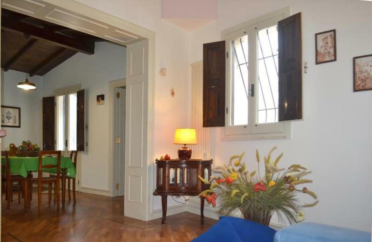 Casa Vacanze Ayroldi レッチェ エクステリア 写真